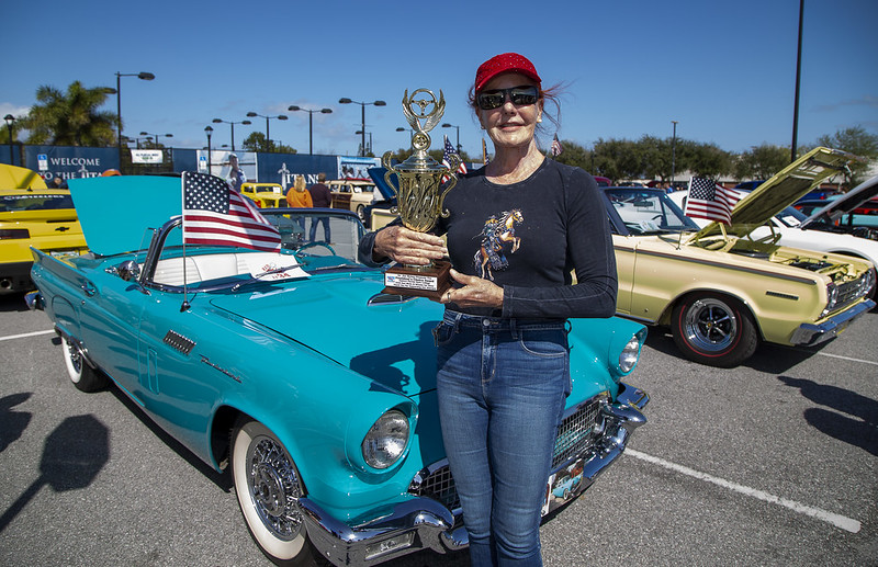 President's Choice Award-1957 Thunderbird (Bridget Hagood)